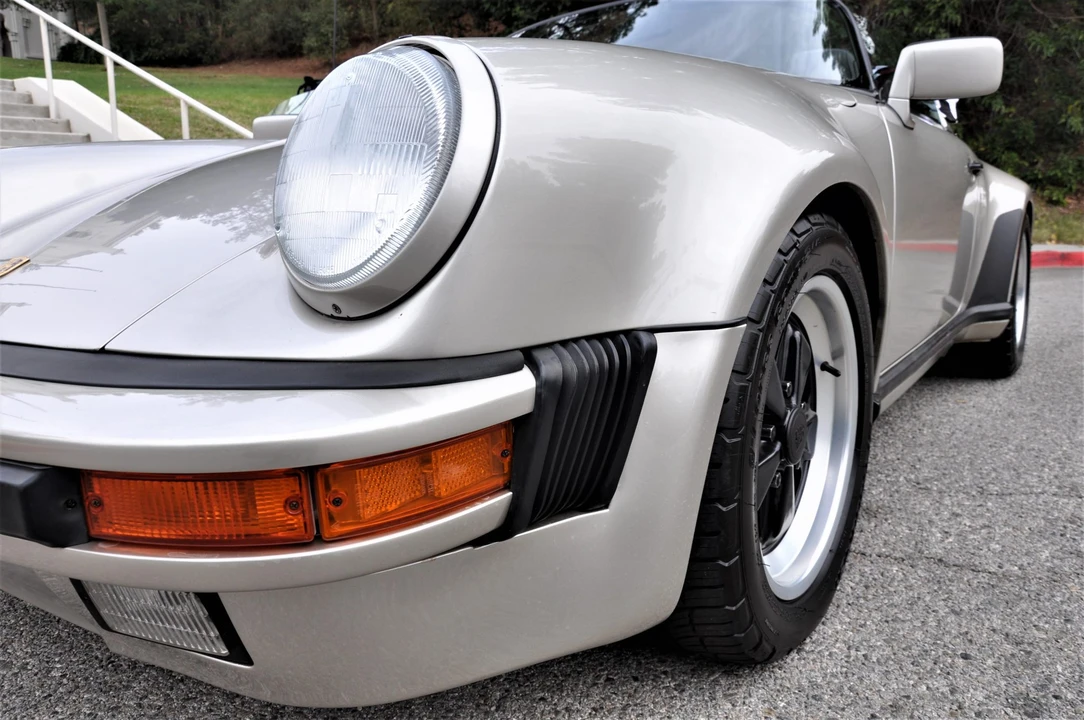 1989 Porsche 911 Carrera 3.2 - Image 20 of 31