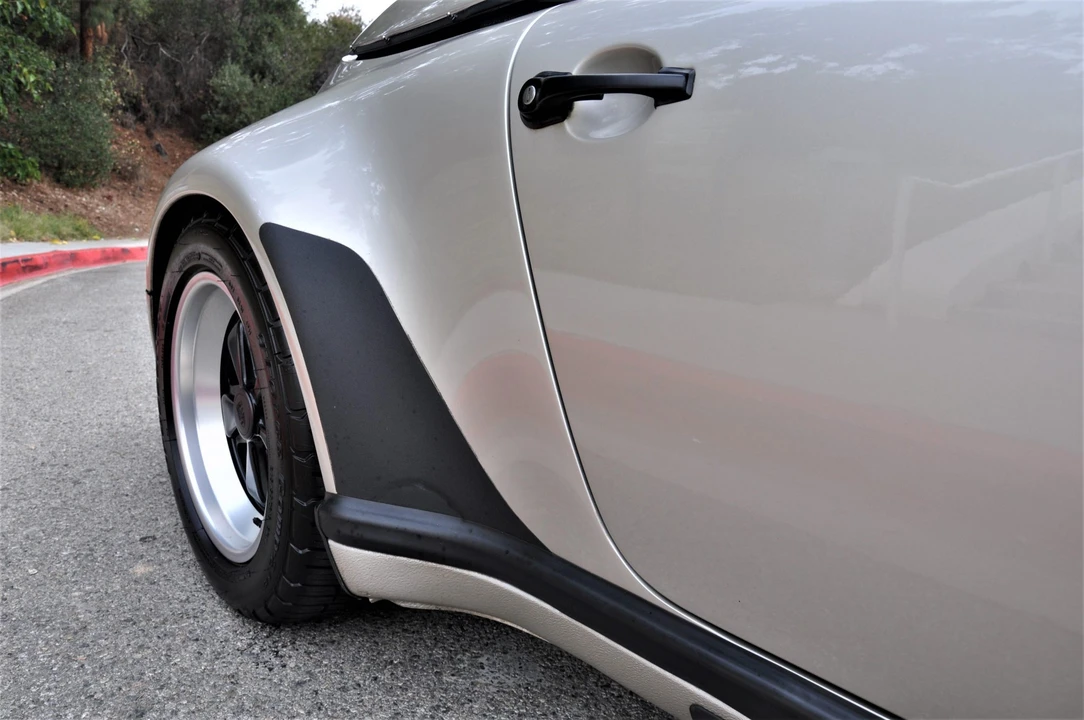 1989 Porsche 911 Carrera 3.2 - Image 24 of 31