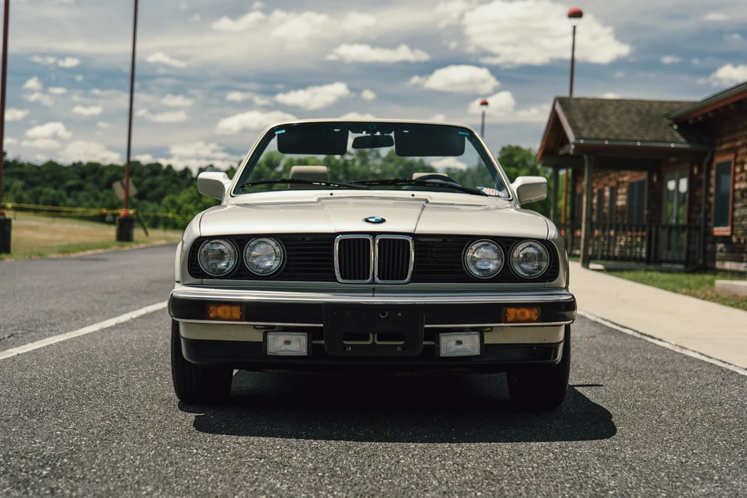 1990 BMW E30 3 Series - Image 8 of 31