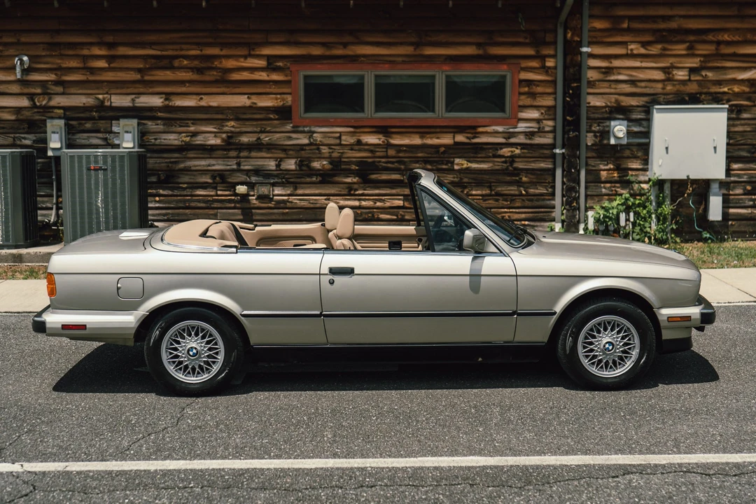 1990 BMW E30 3 Series - Image 23 of 31