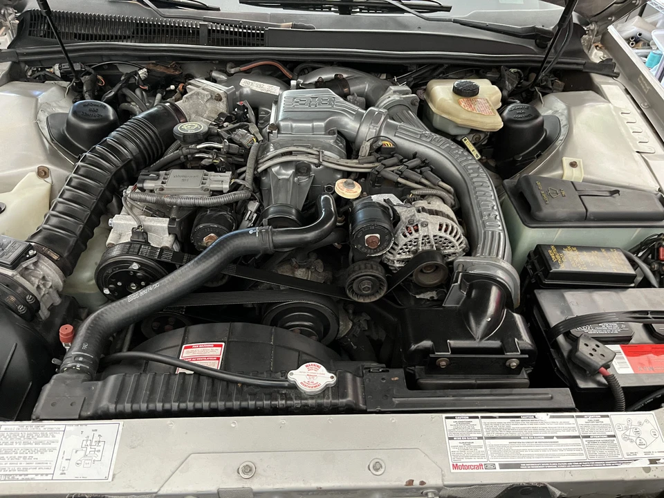 1990 Ford Thunderbird 10th Gen - Image 23 of 31