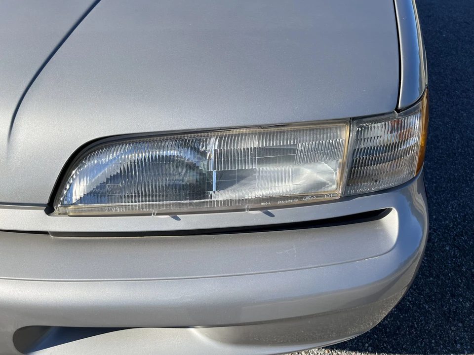 1990 Ford Thunderbird 10th Gen - Image 10 of 31