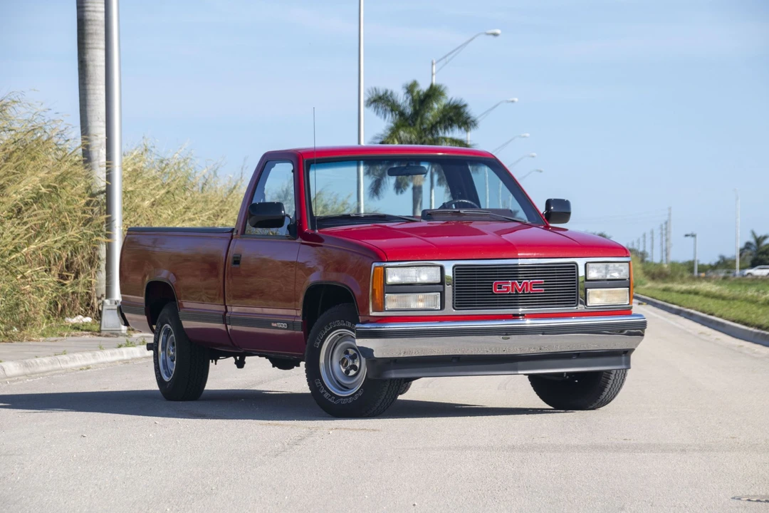 1990 GMC Sierra 1st Gen - Image 8 of 31