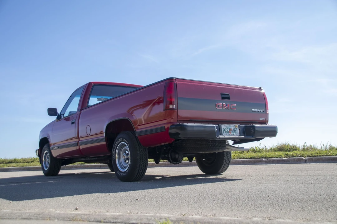 1990 GMC Sierra 1st Gen - Image 20 of 31