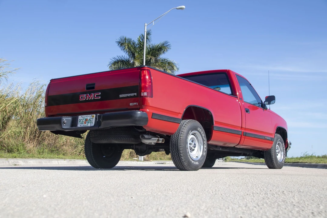 1990 GMC Sierra 1st Gen - Image 6 of 31