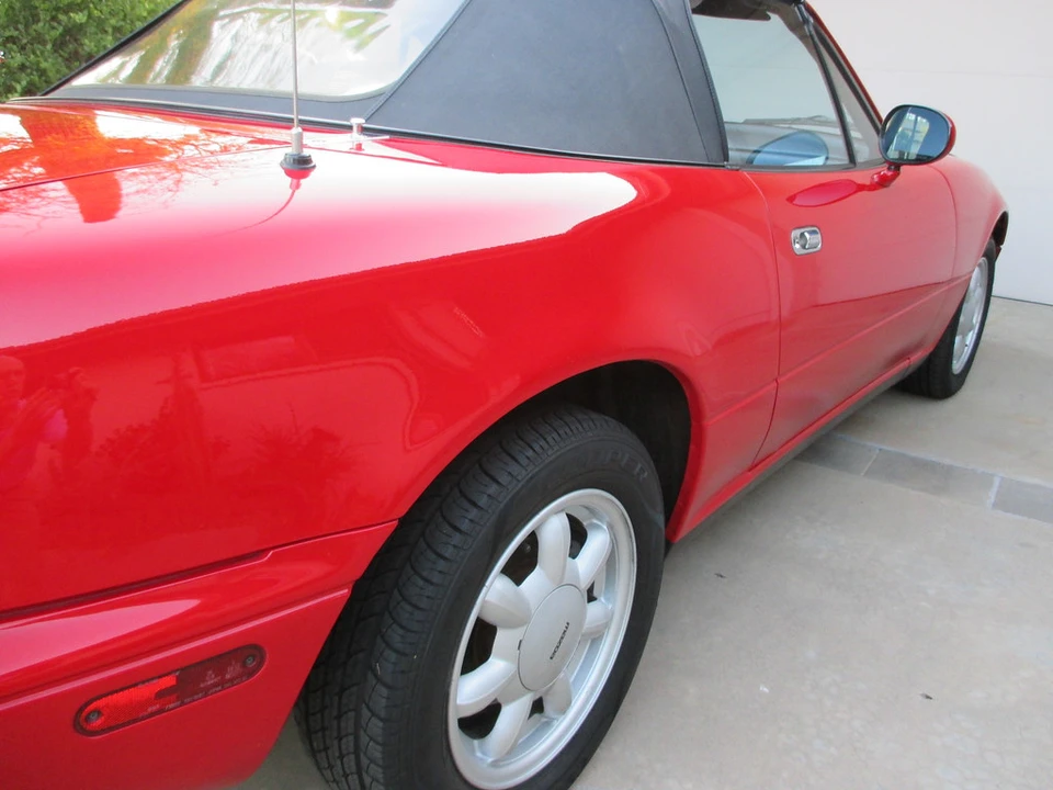 1990 Mazda NA MX-5 Miata - Image 13 of 31