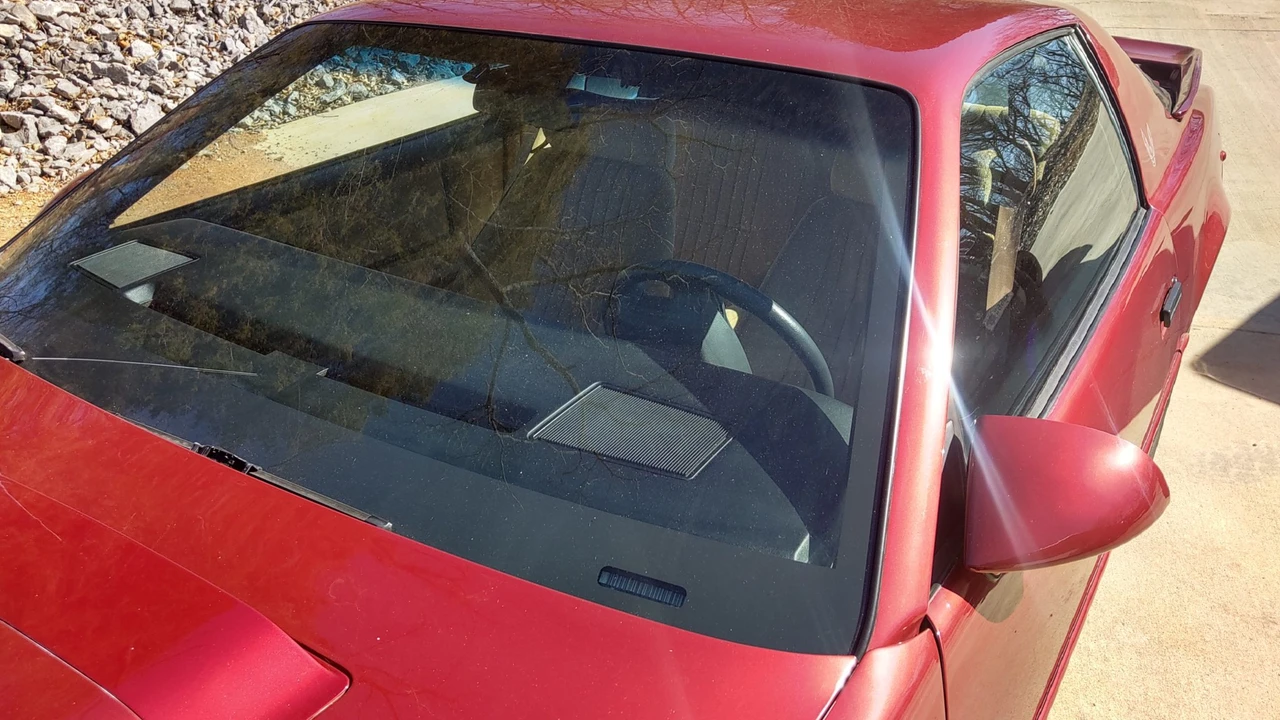 1990 Pontiac Firebird 3rd Gen - Image 31 of 31