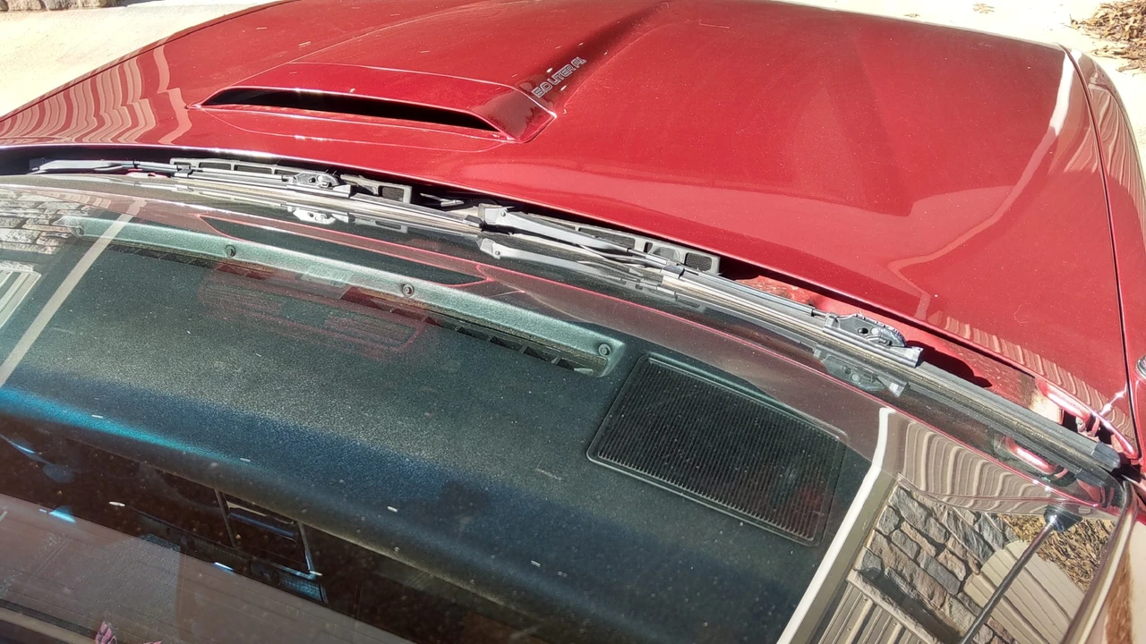 1990 Pontiac Firebird 3rd Gen - Image 17 of 31