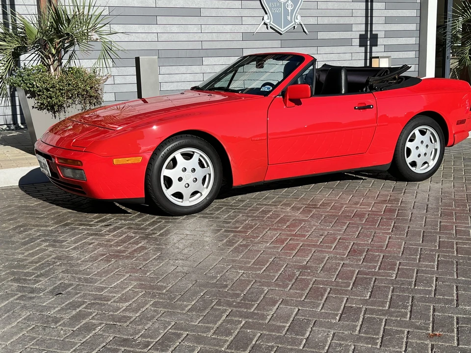 1990 Porsche 944 S2 - Image 6 of 31