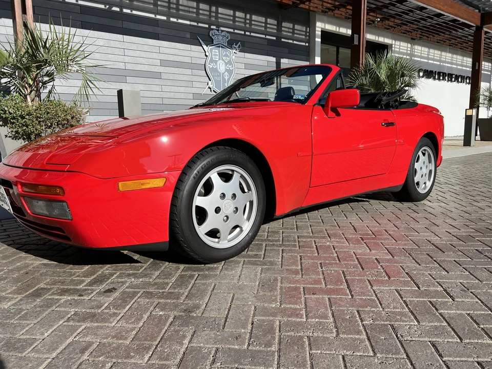 1990 Porsche 944 S2 - Image 10 of 31