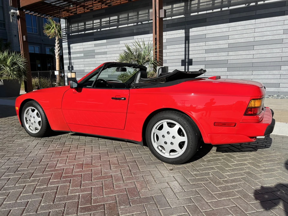 1990 Porsche 944 S2 - Image 16 of 31
