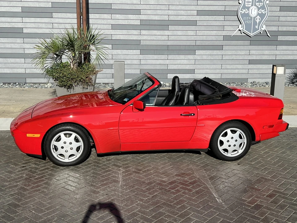 1990 Porsche 944 S2 - Image 12 of 31