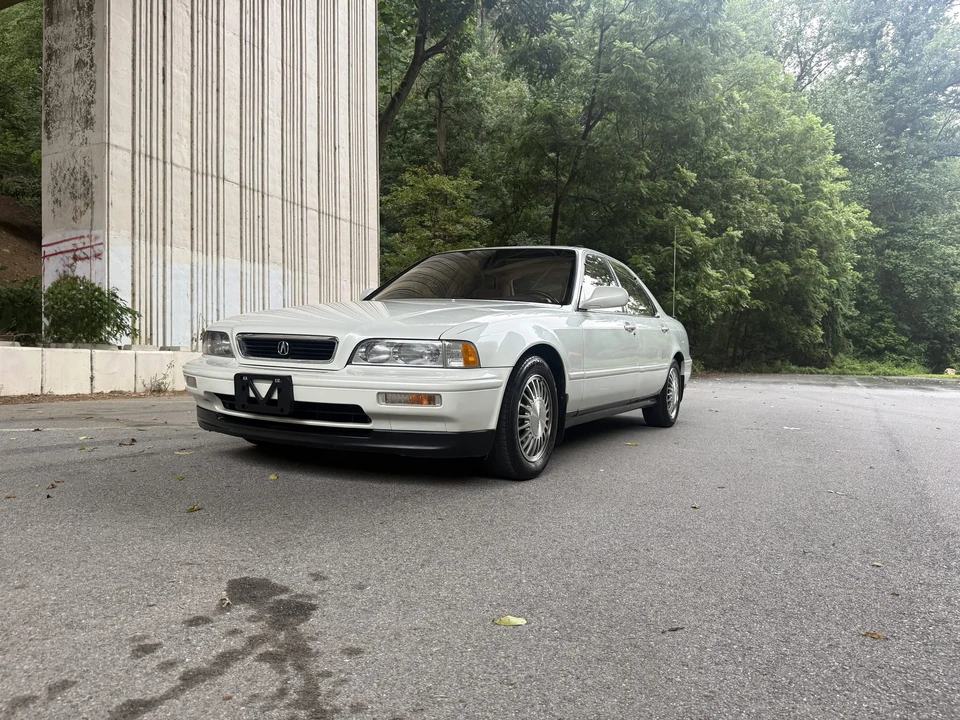 1991 Acura Legend 2nd Gen - Image 9 of 31