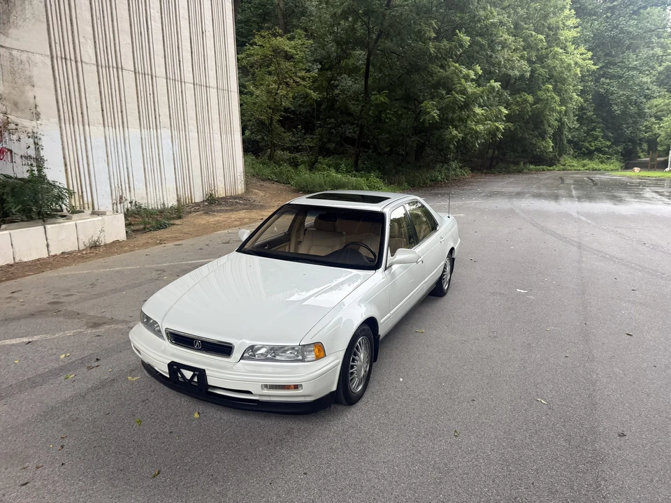 1991 Acura Legend 2nd Gen - Image 12 of 31