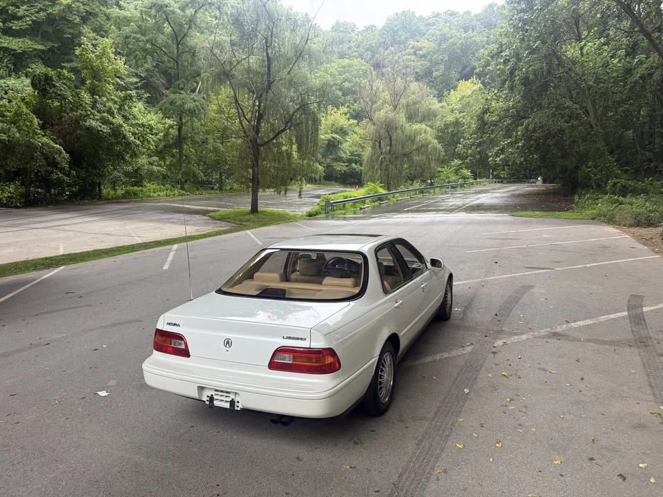 1991 Acura Legend 2nd Gen - Image 26 of 31