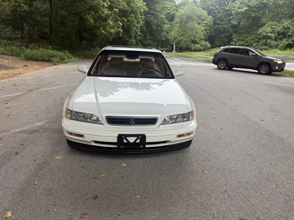 1991 Acura Legend 2nd Gen - Image 15 of 31