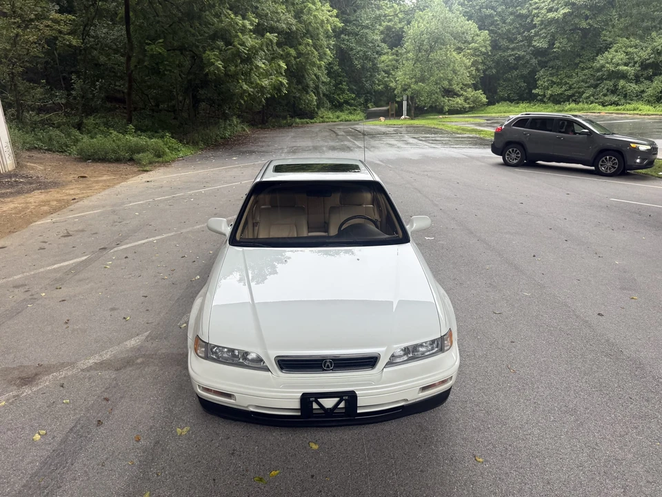 1991 Acura Legend 2nd Gen - Image 16 of 31