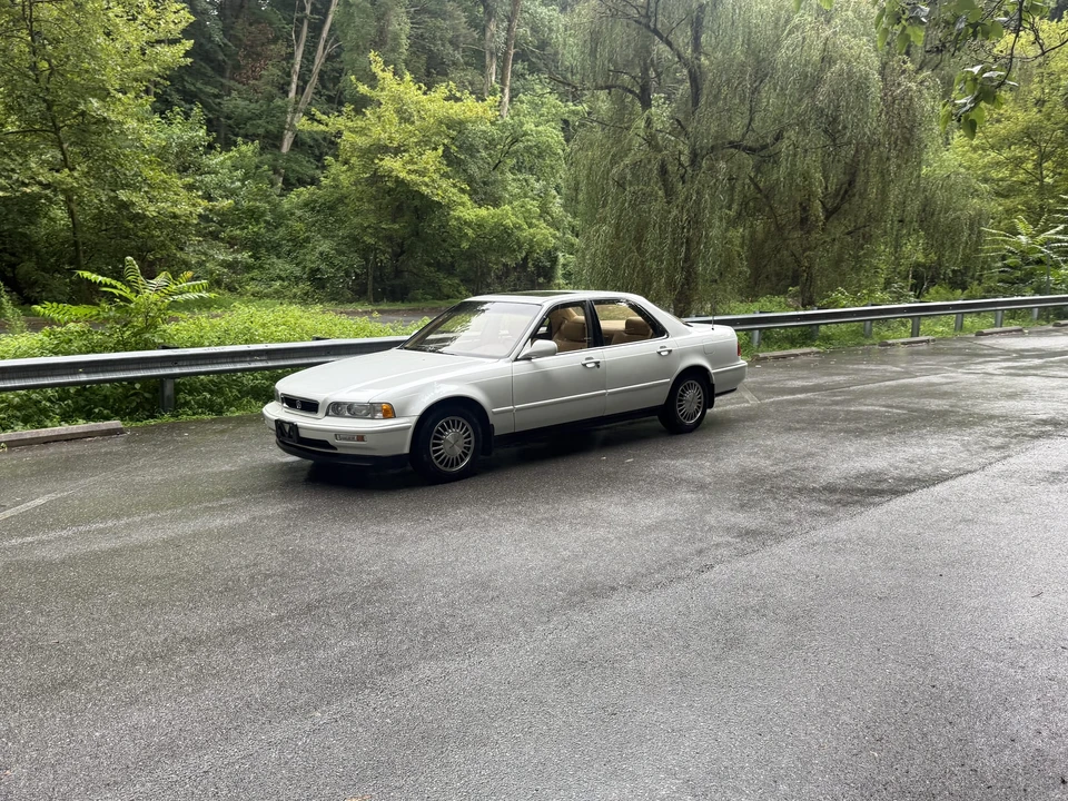 1991 Acura Legend 2nd Gen - Image 6 of 31
