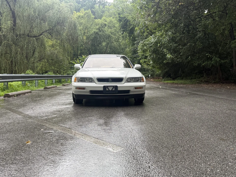 1991 Acura Legend 2nd Gen - Image 17 of 31
