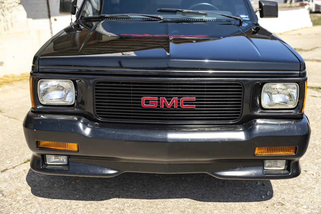1991 GMC Syclone - Image 14 of 31