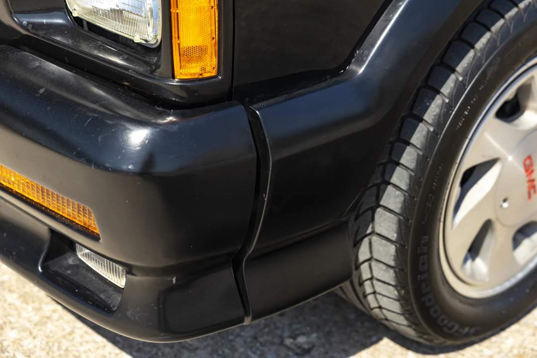 1991 GMC Syclone - Image 26 of 31