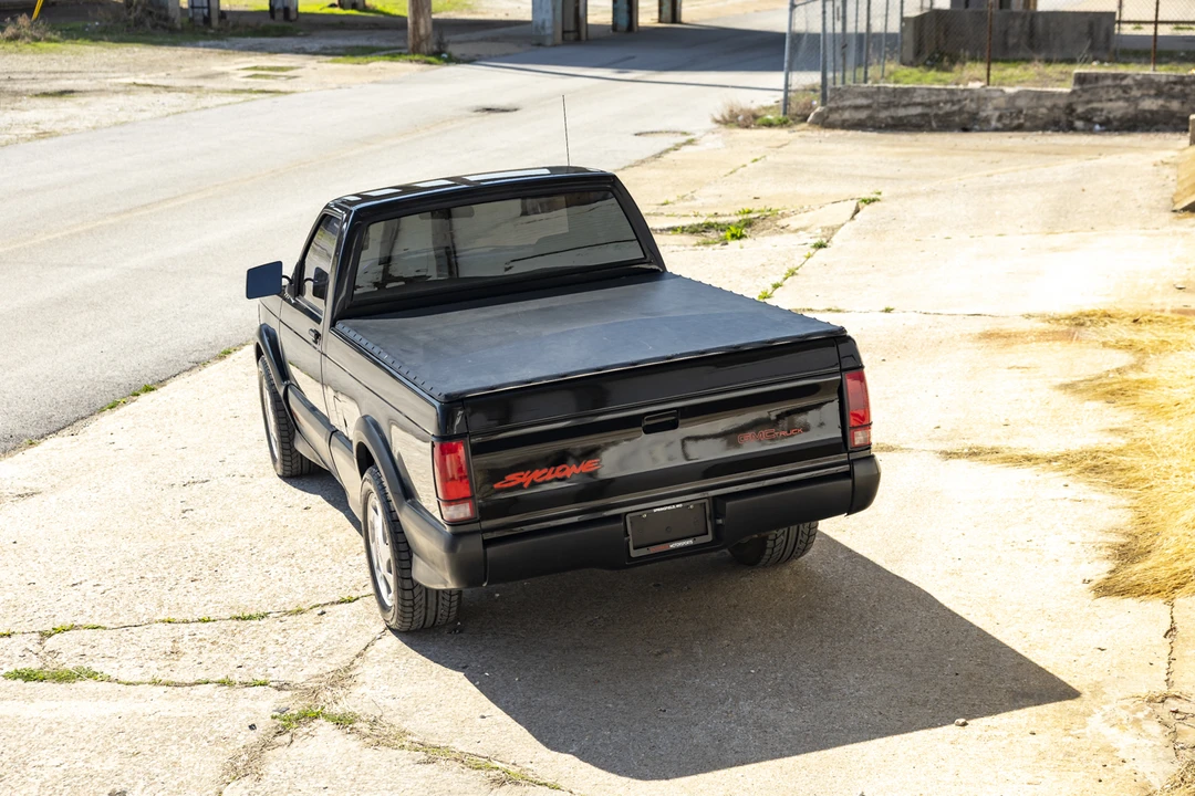 1991 GMC Syclone - Image 5 of 31