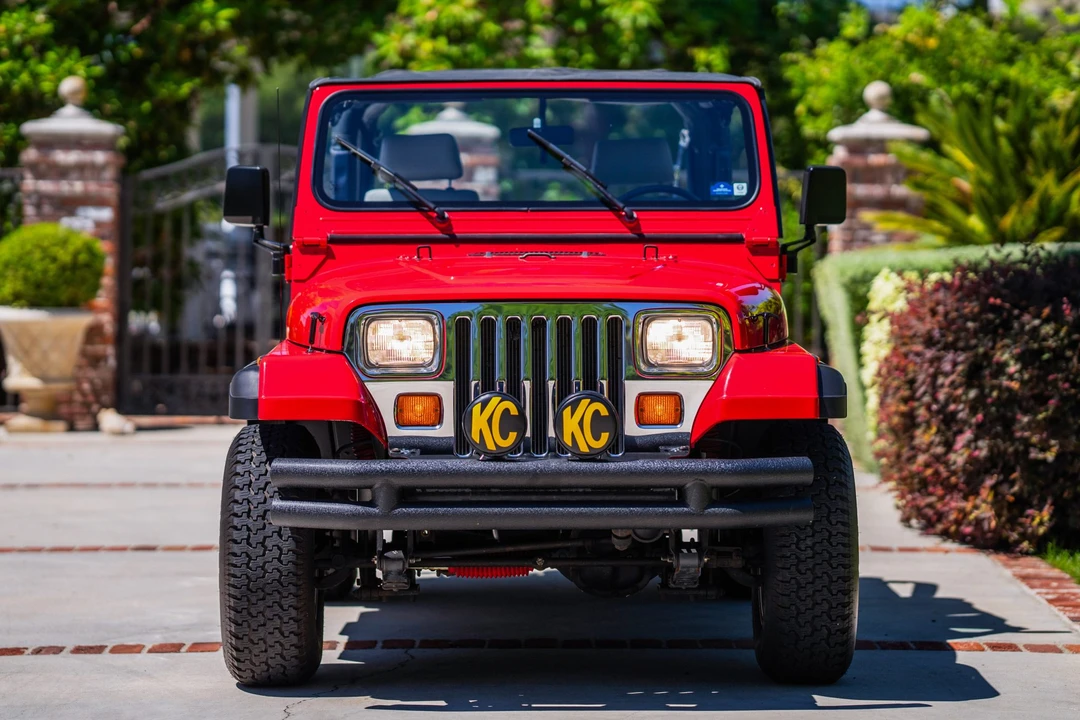 1992 Jeep YJ Wrangler - Image 3 of 31