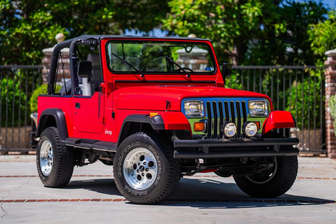 1992 Jeep YJ Wrangler - Image 4 of 31