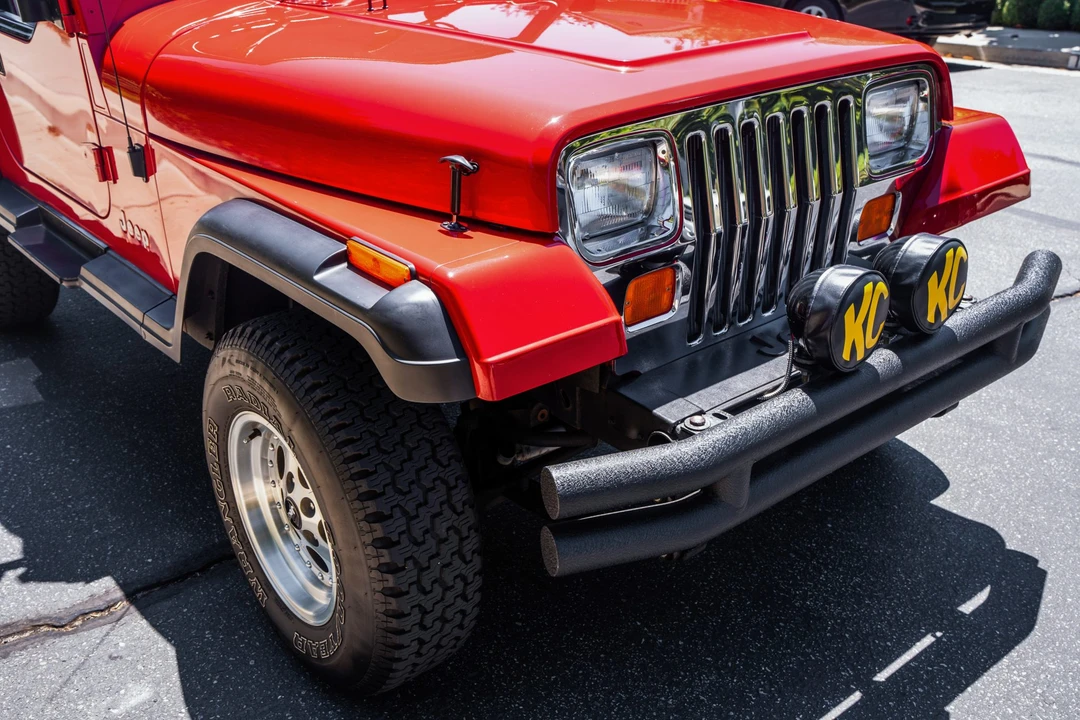 1992 Jeep YJ Wrangler - Image 18 of 31