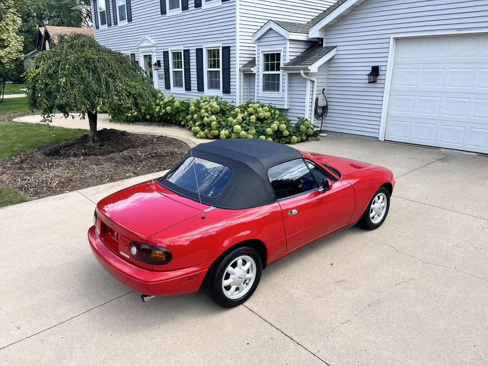 1992 Mazda NA MX-5 Miata - Image 14 of 31