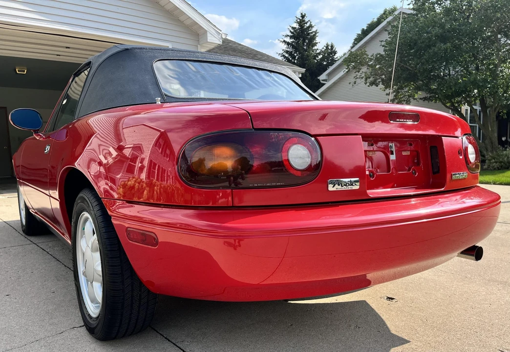 1992 Mazda NA MX-5 Miata - Image 30 of 31