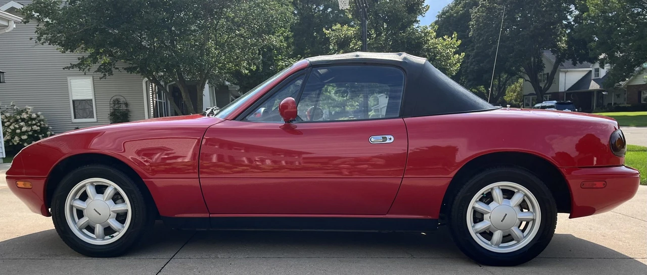 1992 Mazda NA MX-5 Miata - Image 27 of 31