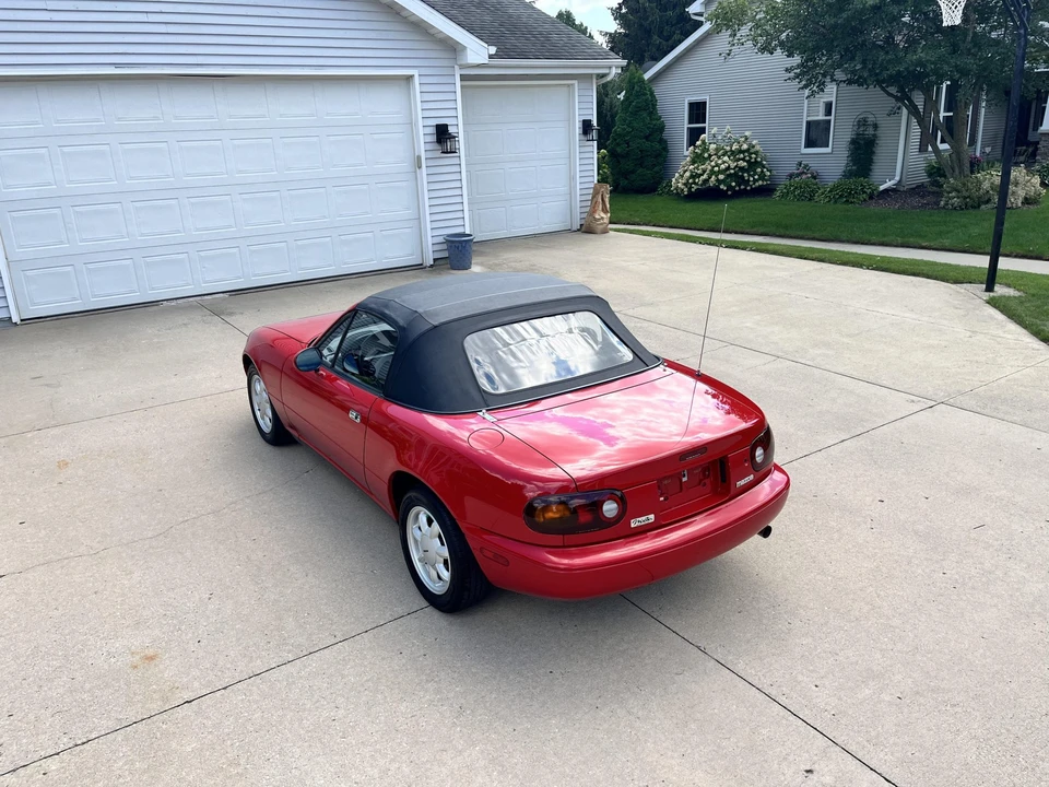 1992 Mazda NA MX-5 Miata - Image 8 of 31