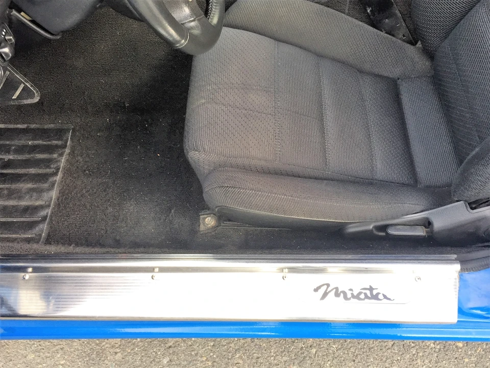 1993 Mazda NA MX-5 Miata - Image 16 of 31