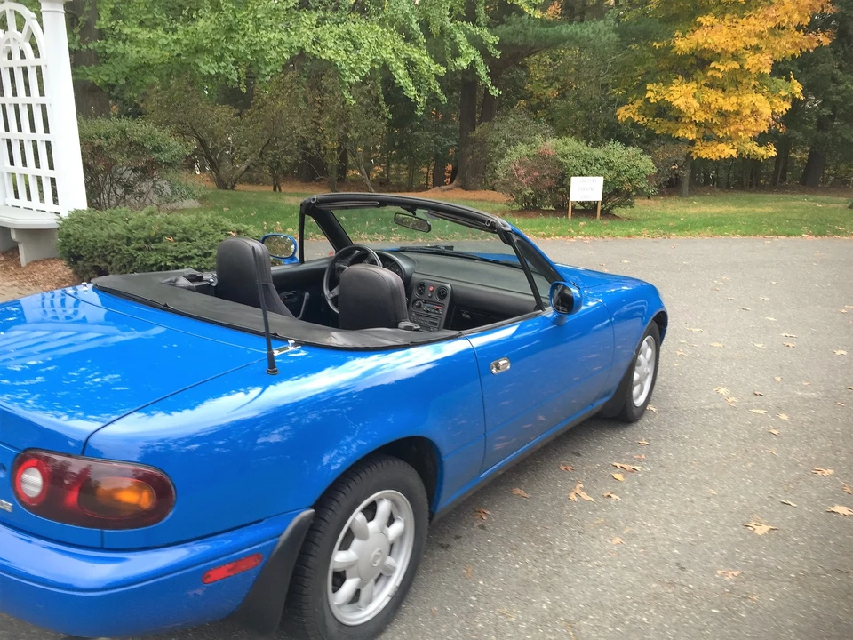 1993 Mazda NA MX-5 Miata - Image 13 of 31
