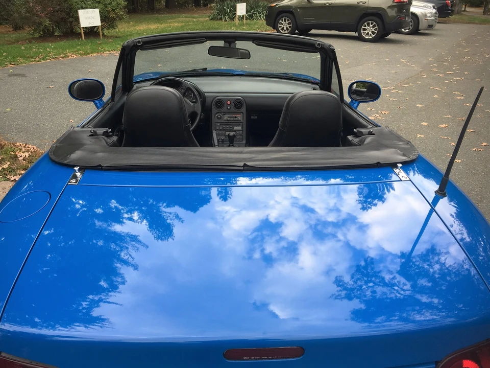 1993 Mazda NA MX-5 Miata - Image 11 of 31
