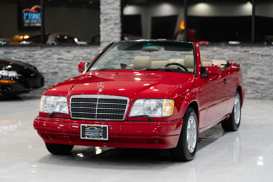 1994 Mercedes-Benz W124 E-Class - Image 2 of 31