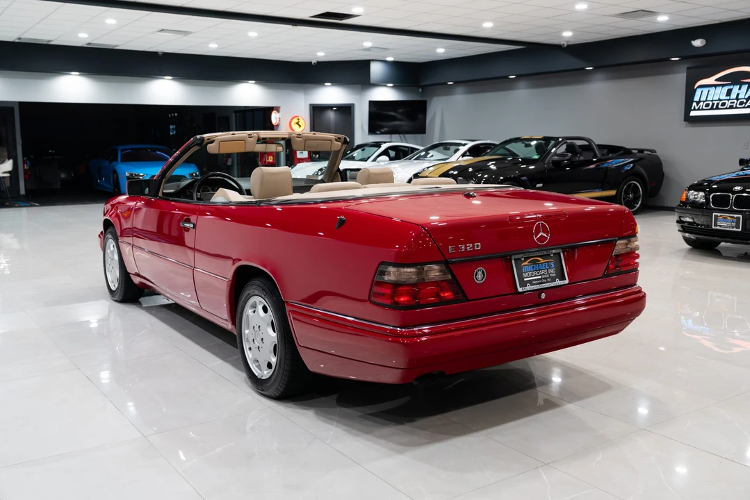 1994 Mercedes-Benz W124 E-Class - Image 11 of 31