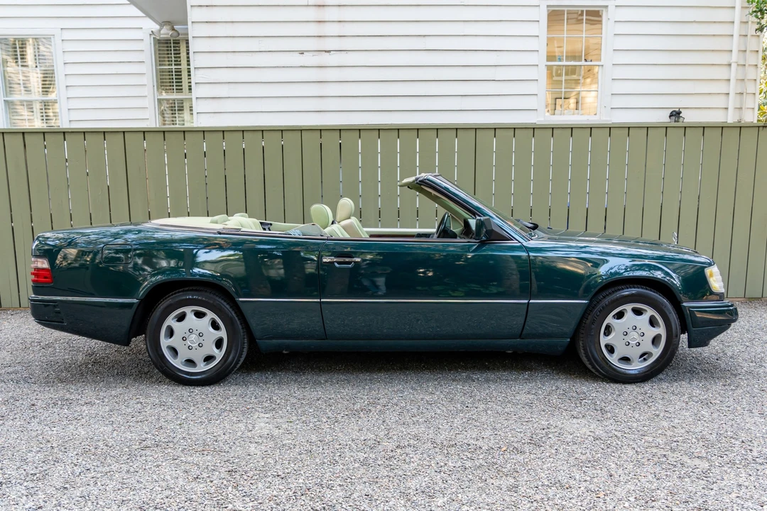 1994 Mercedes-Benz W124 E-Class - Image 4 of 31