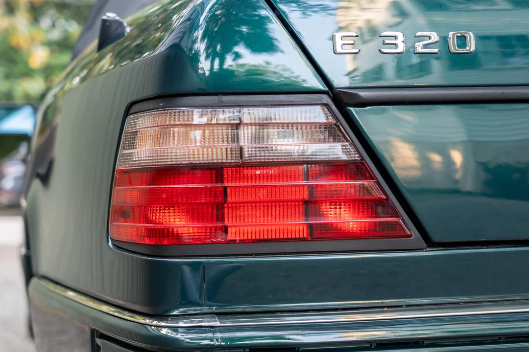 1994 Mercedes-Benz W124 E-Class - Image 25 of 31