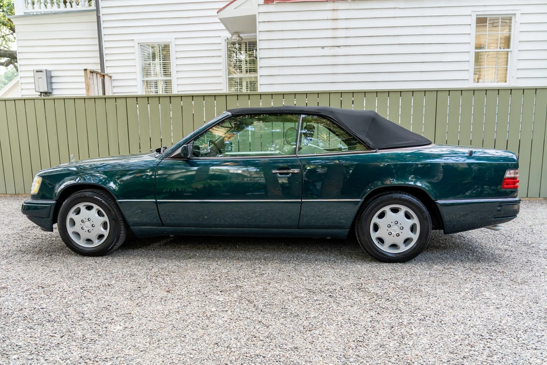 1994 Mercedes-Benz W124 E-Class - Image 16 of 31