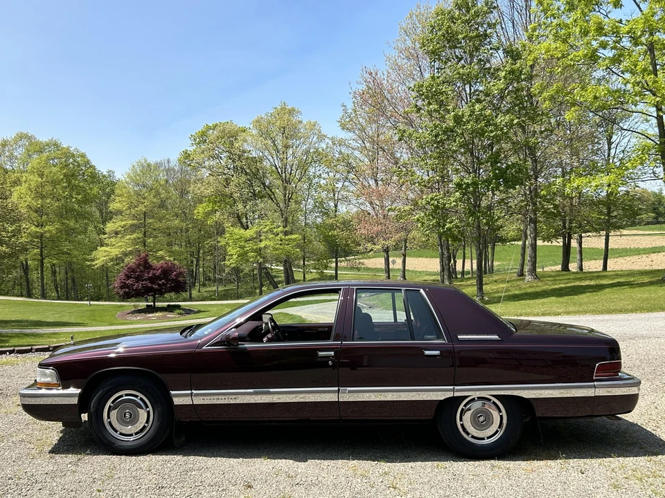 1995 Buick Roadmaster - Image 25 of 31