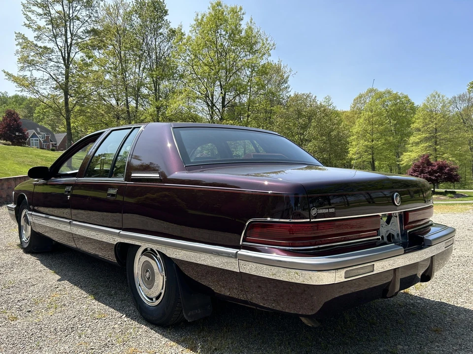 1995 Buick Roadmaster - Image 24 of 31