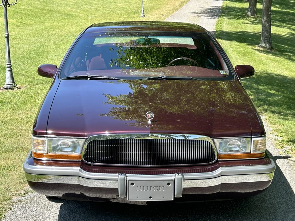 1995 Buick Roadmaster - Image 27 of 31