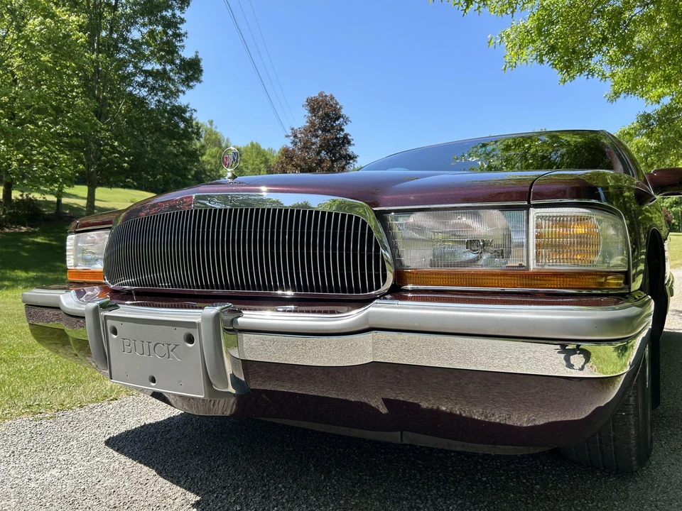 1995 Buick Roadmaster - Image 30 of 31
