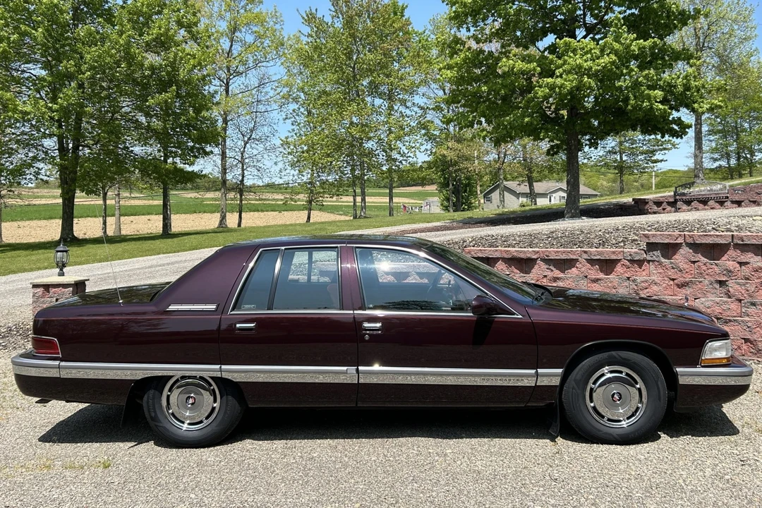 1995 Buick Roadmaster - Image 22 of 31