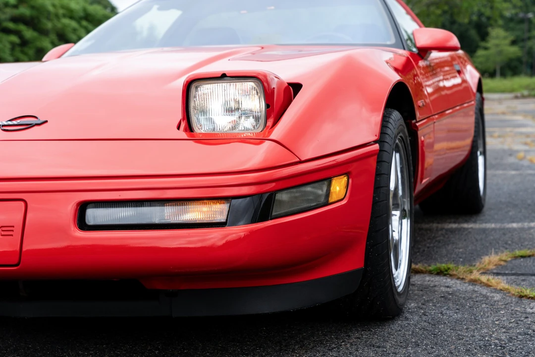 1995 Chevrolet Corvette C4 ZR1 - Image 19 of 31