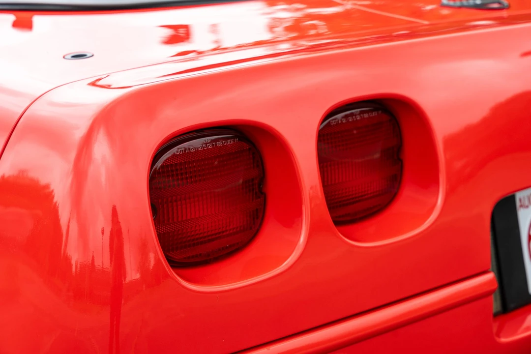 1995 Chevrolet Corvette C4 ZR1 - Image 28 of 31