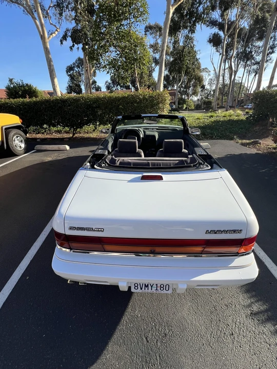 1995 Chrysler LeBaron - Image 16 of 31