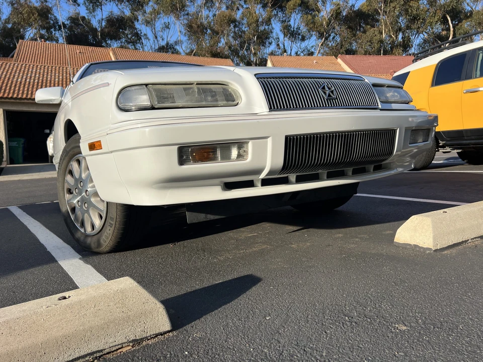 1995 Chrysler LeBaron - Image 9 of 31